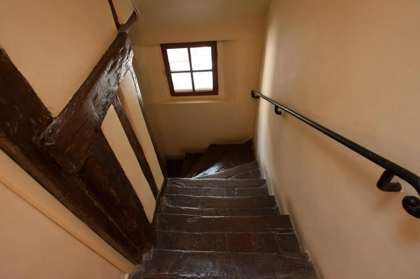 Sandrine's St Germain Des Pres Apartment *